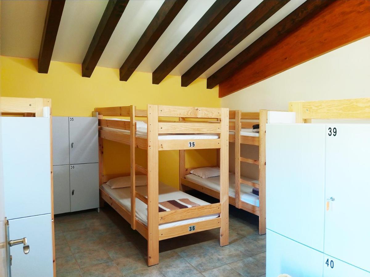 Amaiurko Aterpea Hostel Maya del Baztan Ngoại thất bức ảnh